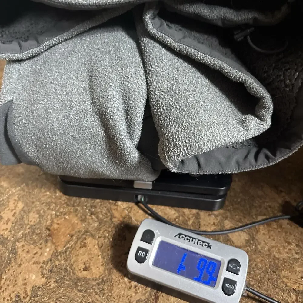 The North Face Mens XL Gray Full Zip Fleece Jacket Softshell Chest Pocket Travel